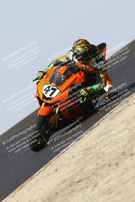media/Sep-05-2025-CRA (Fri) [[b1fe00145a]]/10am (Inside Turn 2)/